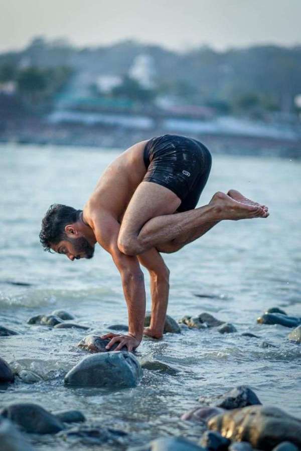 आशुतोष शर्मा 