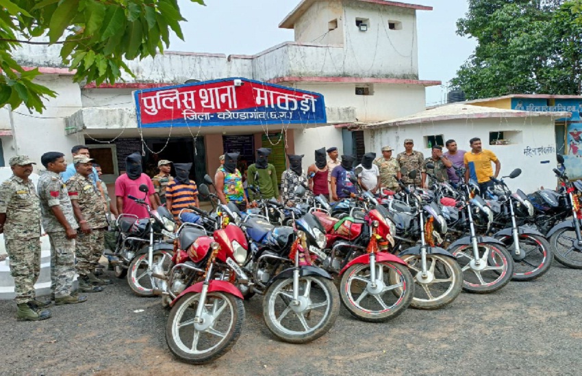 साप्ताहिक बाजारों से करते थे बाइक चोरी, पुलिस ने दर्जनों गाड़ियां की जब्त, देखें वीडियो