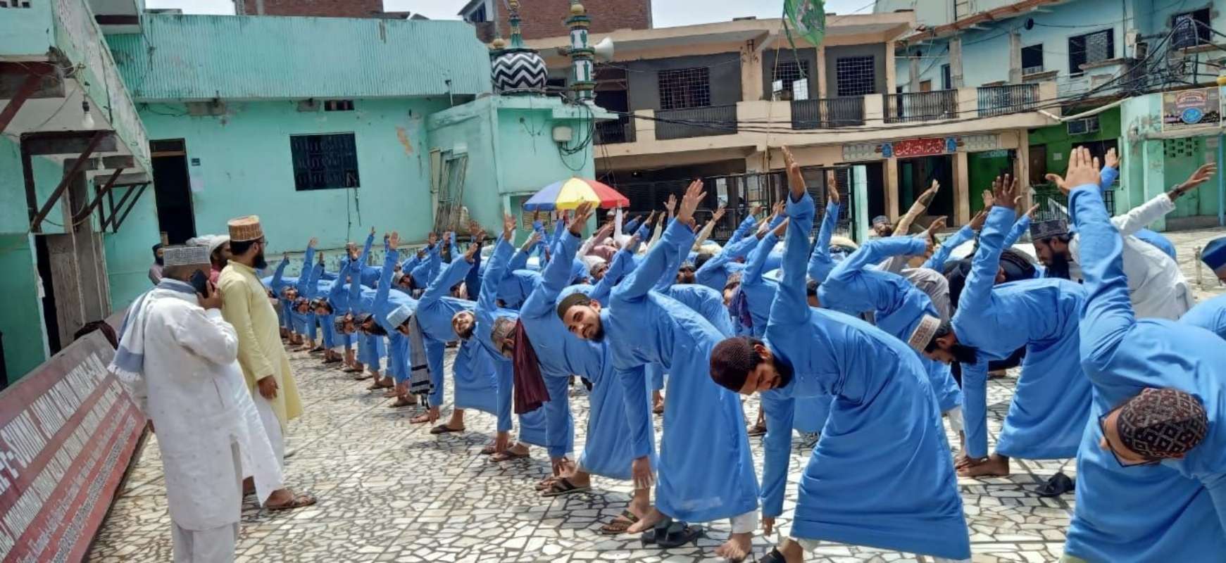 International Yoga Day 2023: मदरसा छात्रों का प्राणायाम और कपालभाति क्रिया देख हो जाएंगे दंग, देखें फोटो