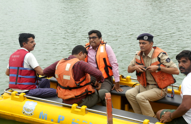 10 दिन में 5 लोगों के शिप्रा में डूबने के बाद कलेक्टर बोले- घाटों का वाटर लेवल एक फुट कम करो