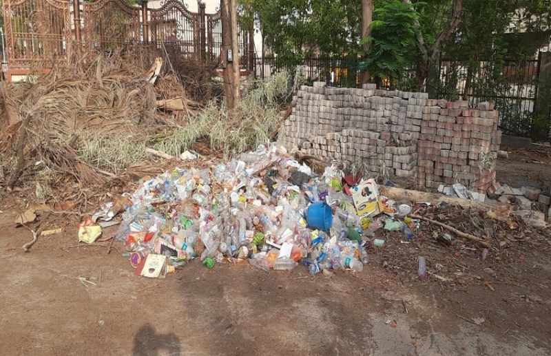 इंदौर की सफाई देखने में 40 लाख फूंके, वैसा पैटर्न लागू करने में आनाकानी