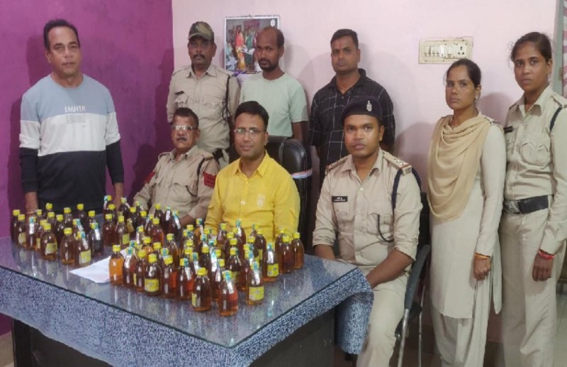 चोरी-छिपे कर रहे थे ये काम, पुलिस ने पकड़ा तो खुली पोल, भेजा जेल