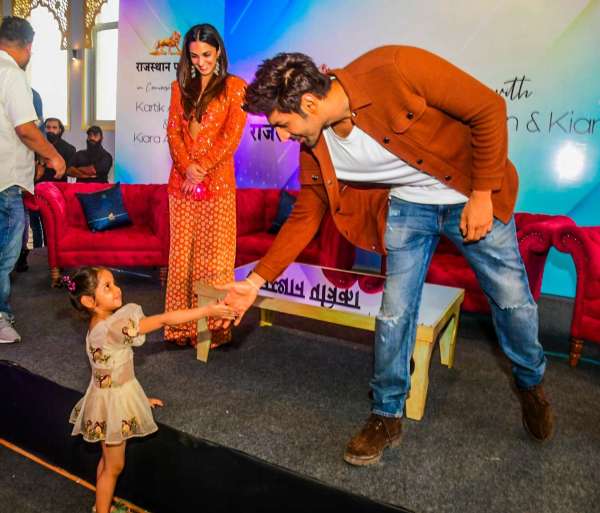 film pramotion in jaipur 