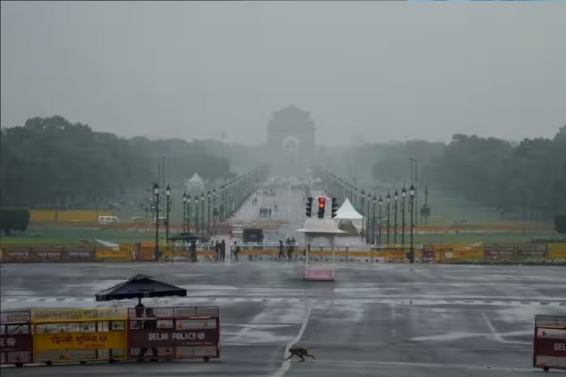 Weather Update: 62 साल दिल्ली- मुंबई में एक साथ आया मानसून, भारी बारिश के बीच IMD ने जारी किया ये अलर्ट