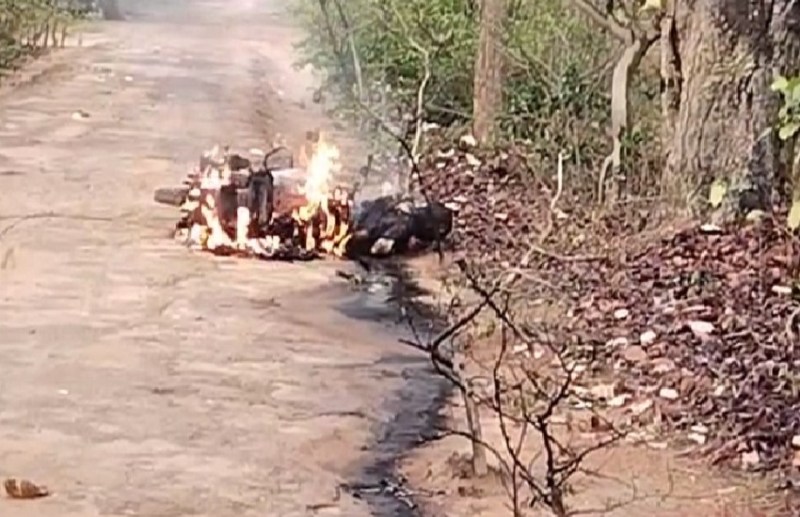 कोरबा में जिंदा जला युवक, गया था फूल तोडऩे, तभी हुआ ऐसा हादसा, जलकर हो गई मौत