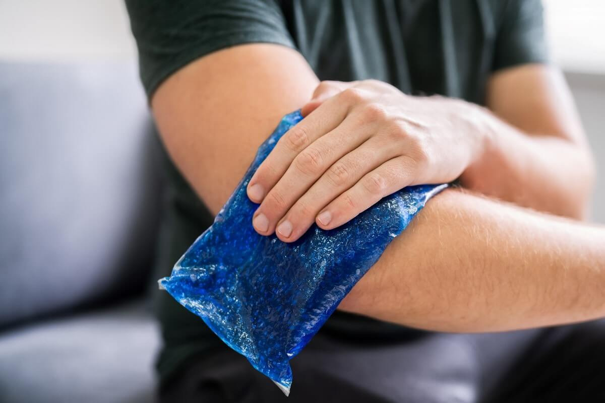 hot-or-cold-for-injury-or-j.jpg