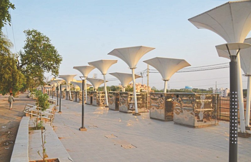 Chowpatty built in Science College Ground on the side of GE Road.