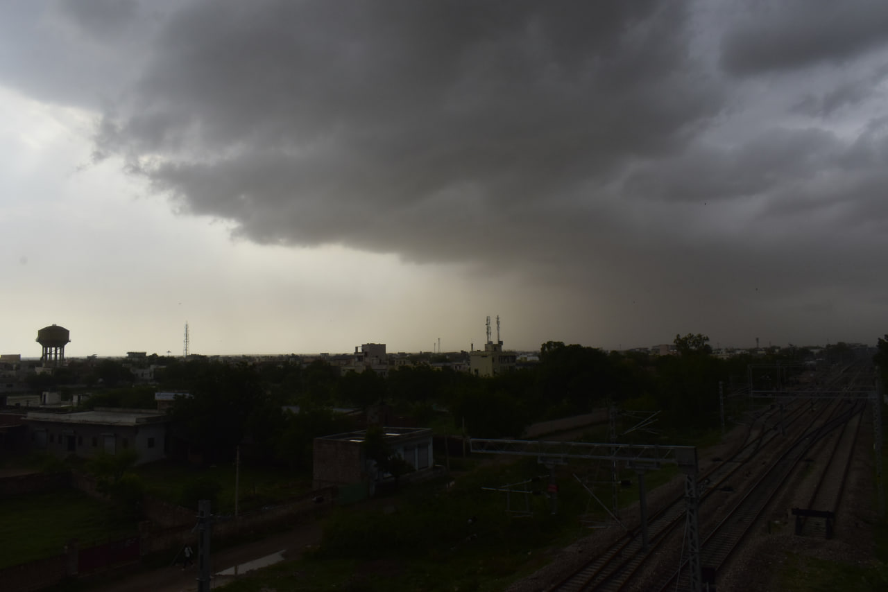 झमाझम बारिश तस्वीरो मे देख