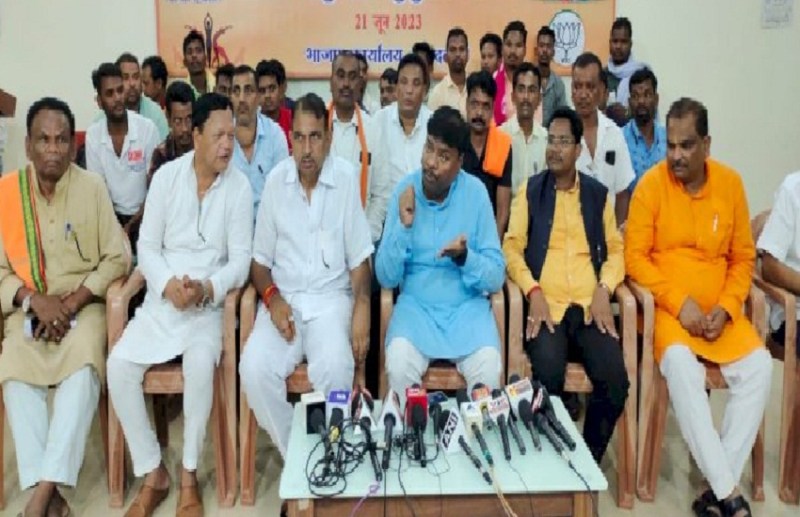 Kedar Kashyap said- the workers were forced to join the Congress party