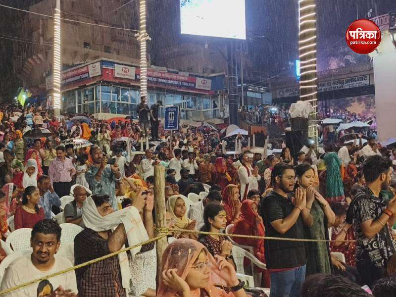 varanasi_ganga_arti__1.jpg