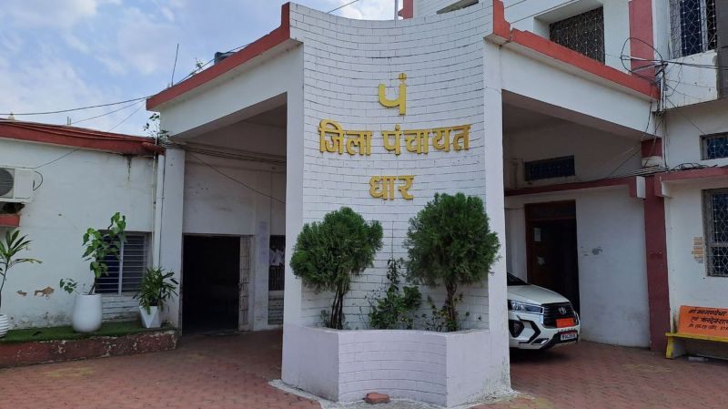 मनरेगा के नाम पर जिले में हर साल हो रहा गडबड़झाला