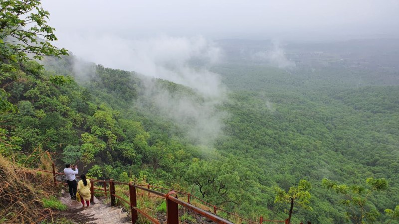 यह है इंदौर का अमरनाथ