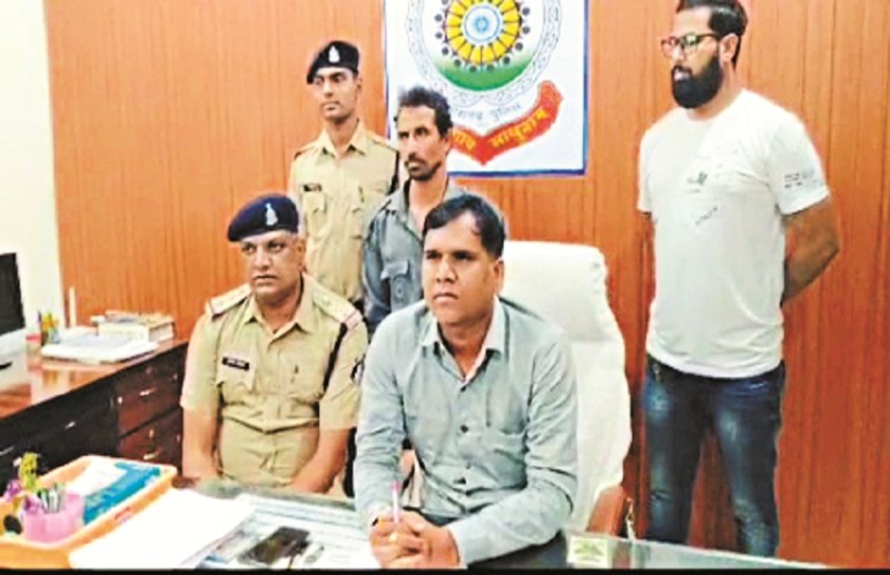 The young man was madly in one-sided love, the woman refused, then took this dreadful step, the girl exposed