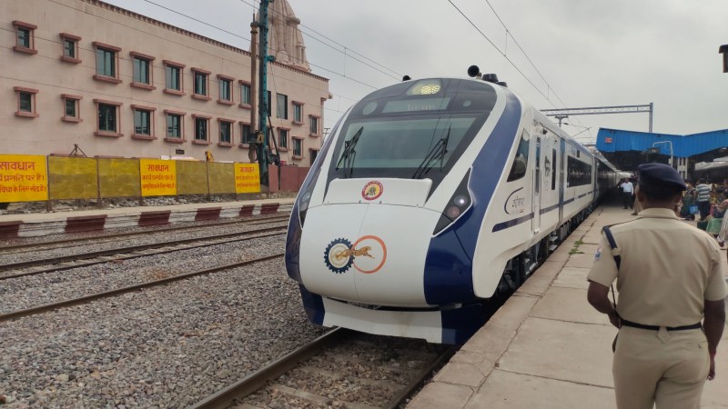 दो घण्टे में अयोध्या पहुंच सकेंगे यात्री