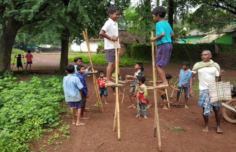 राज्य सरकार हरेली तिहार में पहली बार 30 रुपए प्रति नग बेचेगी गेड़ी, वन विभाग के जरिए होगी बिक्री