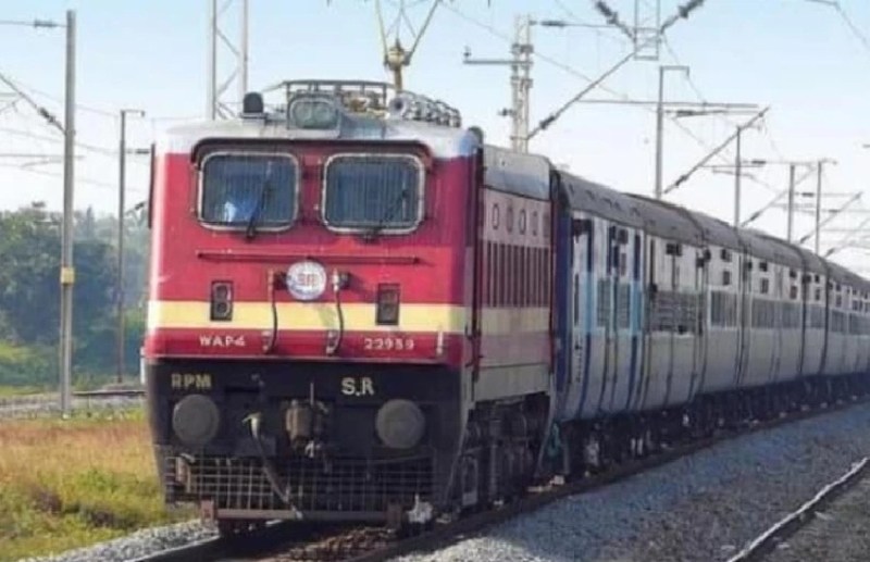 यात्रियों के लिए खुशखबरी... पुरी-उधना के लिए आई स्पेशल ट्रैन, रायपुर- बिलासपुर रुट से होकर गुजरेगी, जानिए डिटेल्स