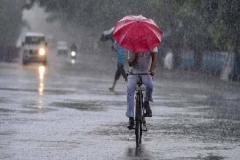 हवाओं के रुक से बदला मौसम