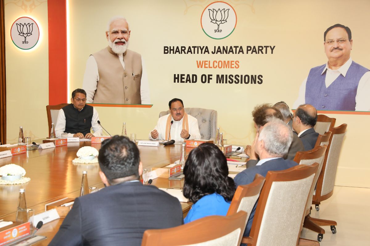 j-p-nadda-holding-meeting-with-leaders-of-12-states-in-guwahati