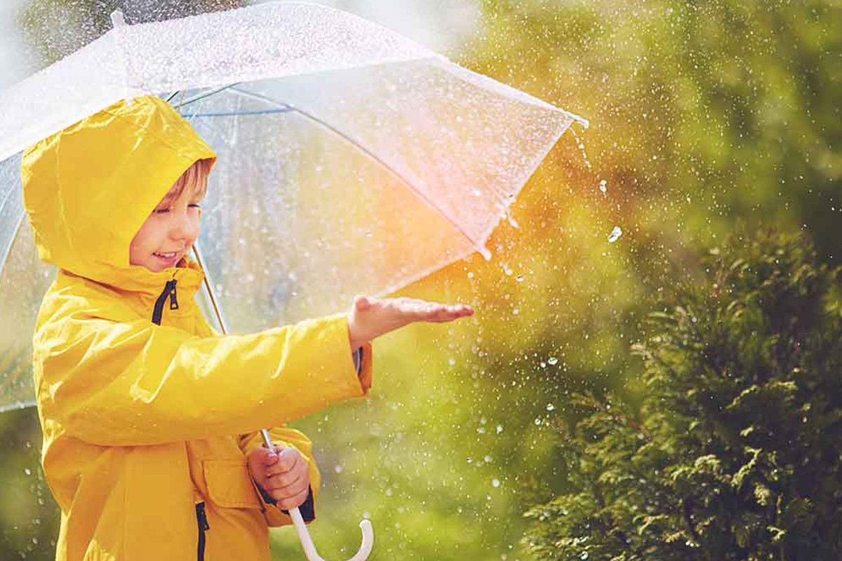 child_care_in_monsoon.jpg