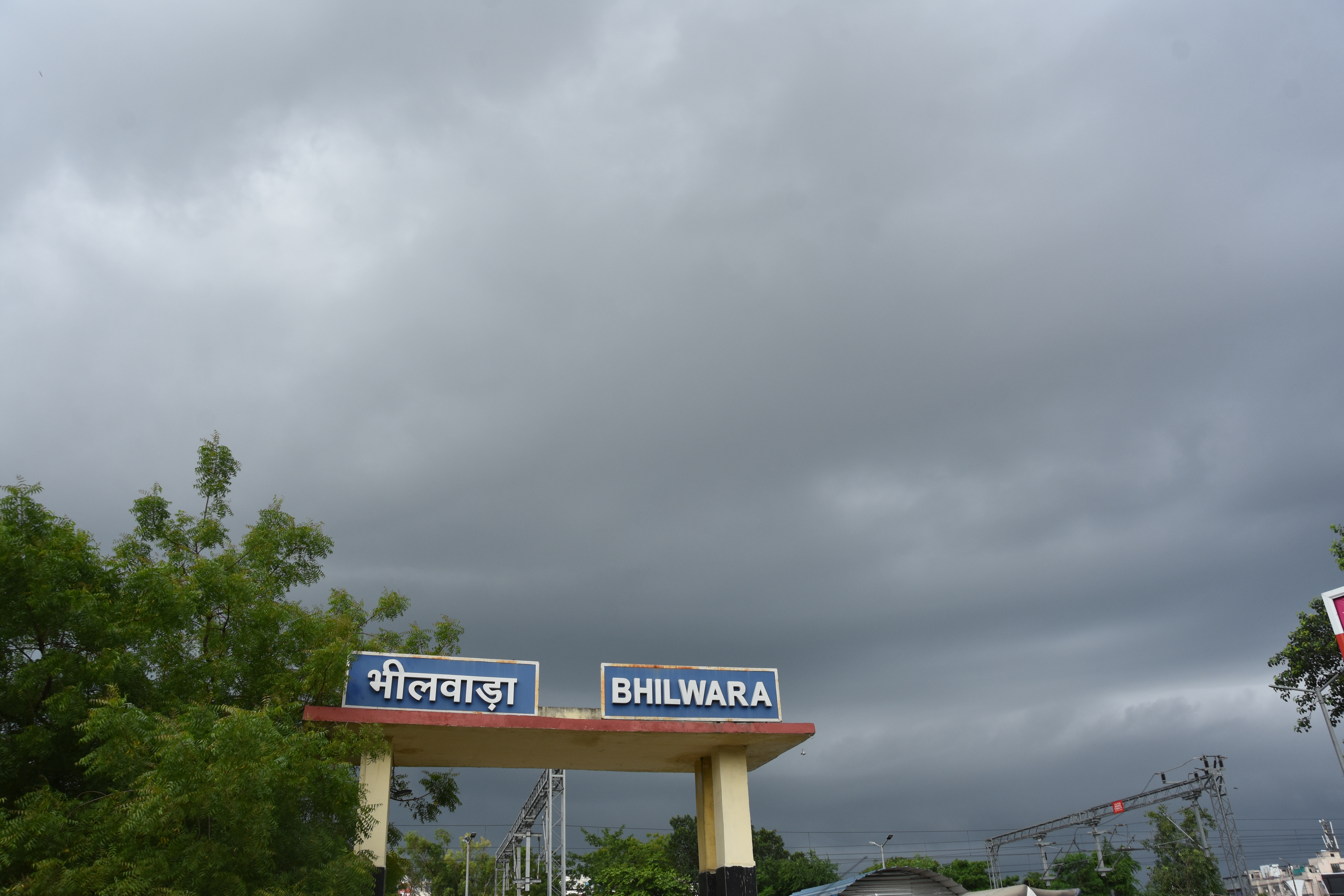 भीलवाड़ा में बरस नहीं रहे, तरसा कर जा रहे मेघ