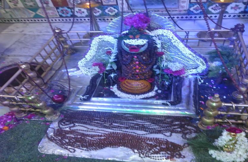 सावन के पहले सोमवार को तड़के 4 बजे खुलेंगे दर्शन, सुरक्षा के पुख्ता इंतजाम, नारियल से सजेगा मंदिर