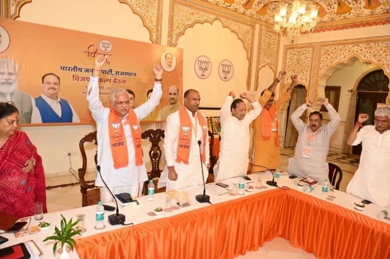 कर्नाटक में हार गए, राजस्थान किसी भी कीमत पर नहीं हारना है: संतोष