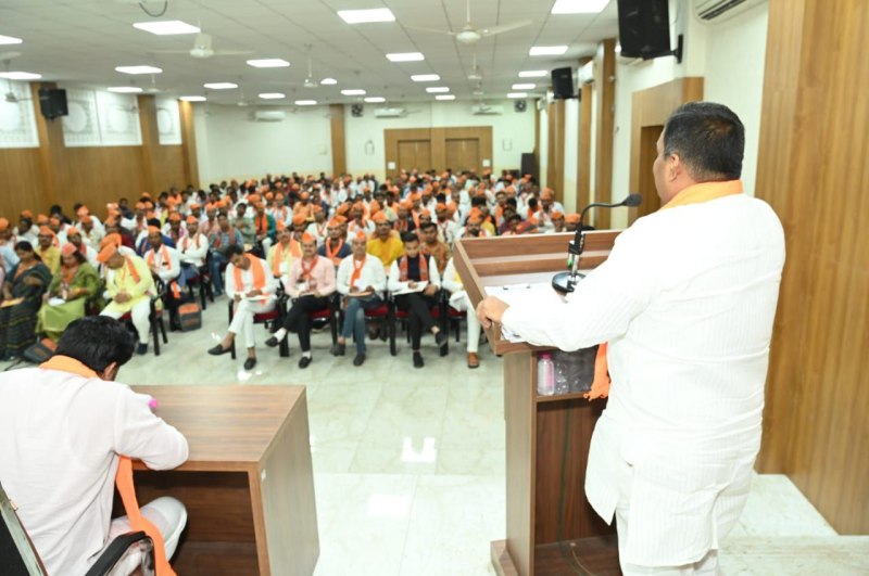 गहलोत चाहे जितने पेड वर्कर लगा लें, अपनी सरकार की नाकामियों को छिपा नहीं सकते-जोशी