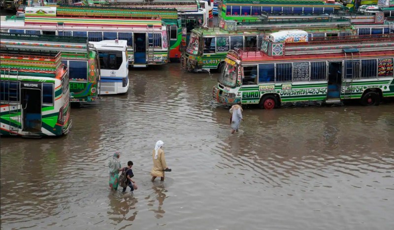 pakistan_heavy_rains.jpg