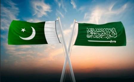saudi_arabia_and_pakistan_flags.jpg