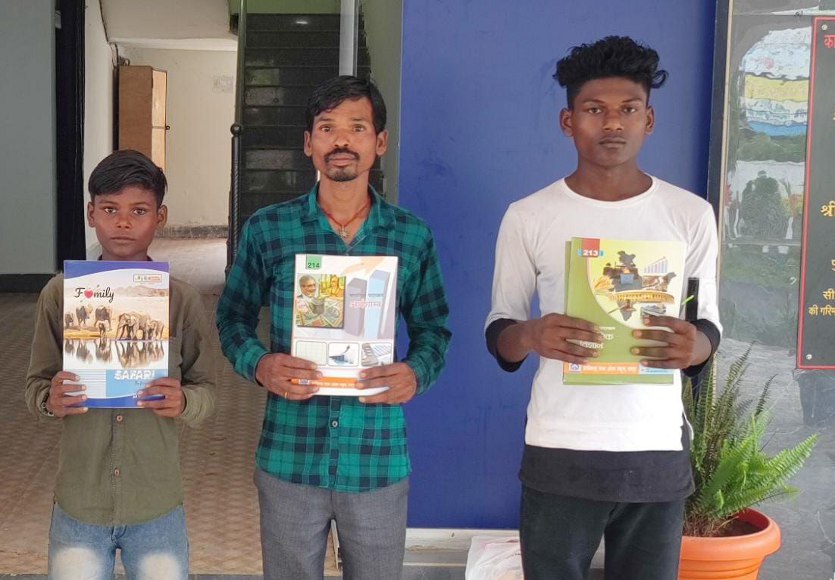 Former naxalites and children got admission in 10th class