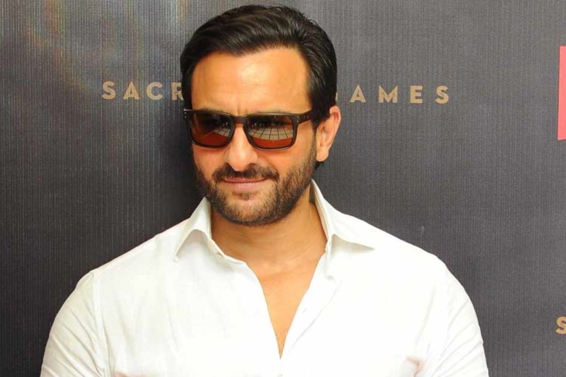 Saif Ali Khan plays Ouija board game to summon ghosts.jpg