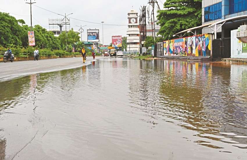 Rainfall: water from house to road, big problem