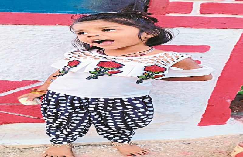 4 साल की प्रिया को ढूंढ रहा था पूरा मोहल्ला , तालाब में मिली लाश, इलाके में मातम