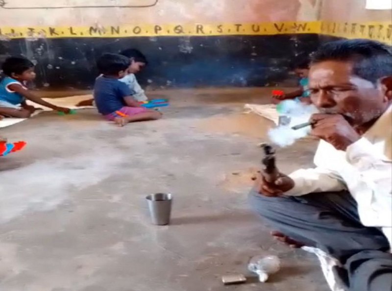 Headmaster drinking hemp in classroom, video viral