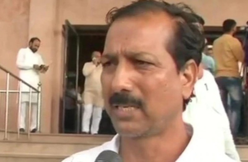 अशोक गहलोत मंत्रिमंडल से राजेंद्र गुढ़ा बर्खास्त