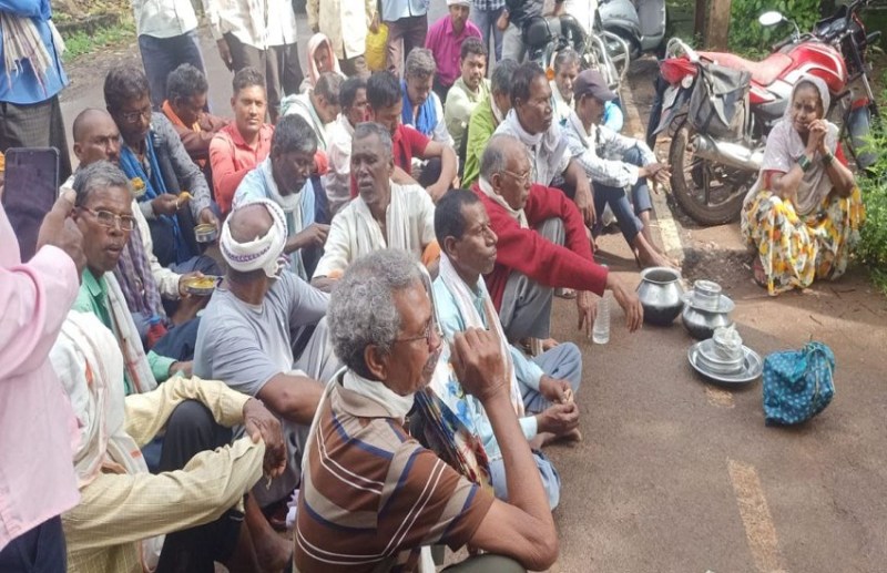 Encamped in the collectorate and appealed to the CM for justice