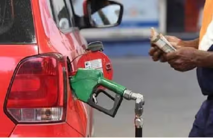 Petrol diesel Price Today : पेट्रोल-डीजल की कीमतें हुई अपडेट, जानिए आपके शहर में क्या है आज का रेट..