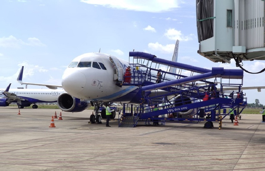 Raipur Airport: The flight from Raipur to Indore could not take off