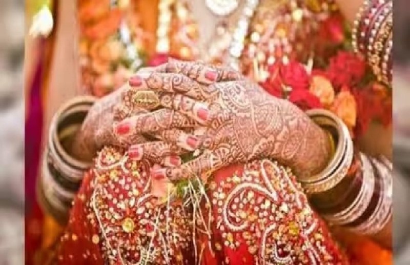 शादी के कुछ दिनों बाद ही नवविवाहिता ने कर ली खुदखुशी, कमरे के फंखे में लटका मिला शव, पुलिस कर रही जांच