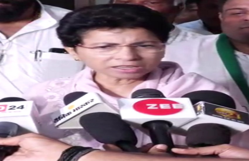 जो काम करते हैं वे टिकट की दावेदारी तो रखते ही हैं