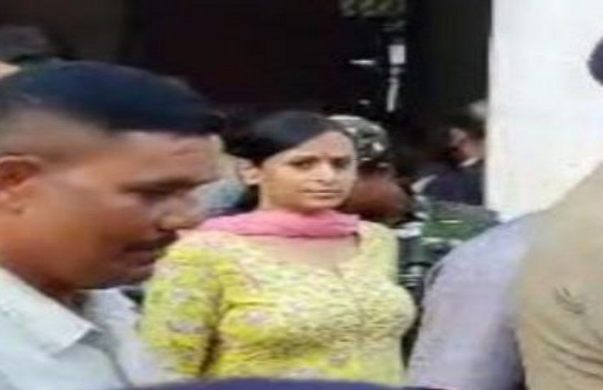 आईएएस रानू साहू 10 दिन की न्यायिक रिमांड पर