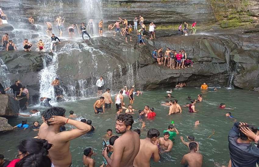 झमाझम बारिश के बाद बढ़ी खुबसूरती