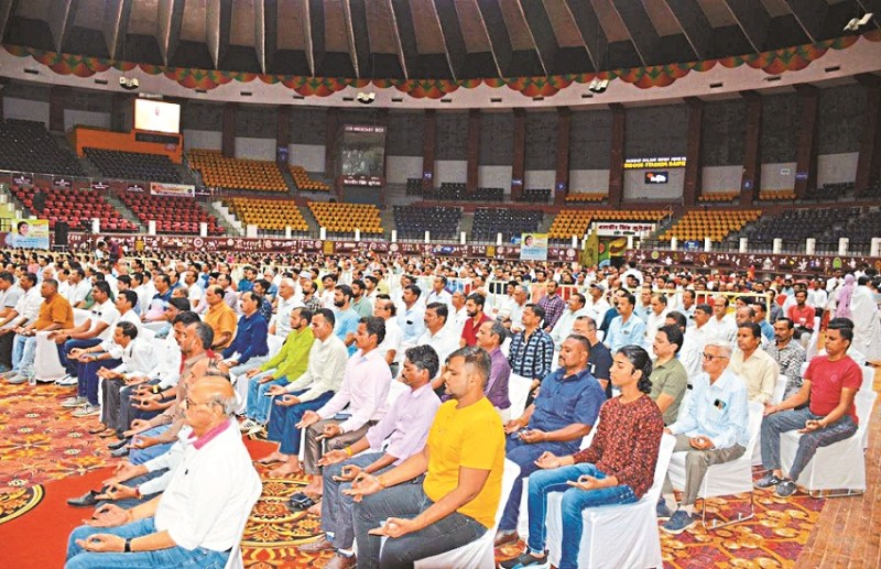 तनाव से बचना है तो मन को दोस्त बनाएं, ब्रह्माकुमार शक्तिराज ने बताए बीमारियों से बचने के तरीके