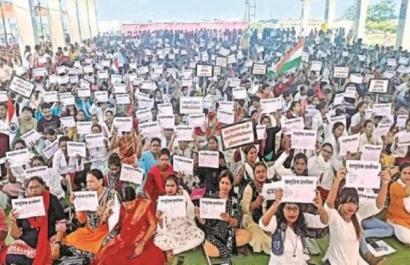 contract workers strike