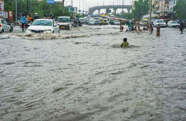 rain water logging in jaipur