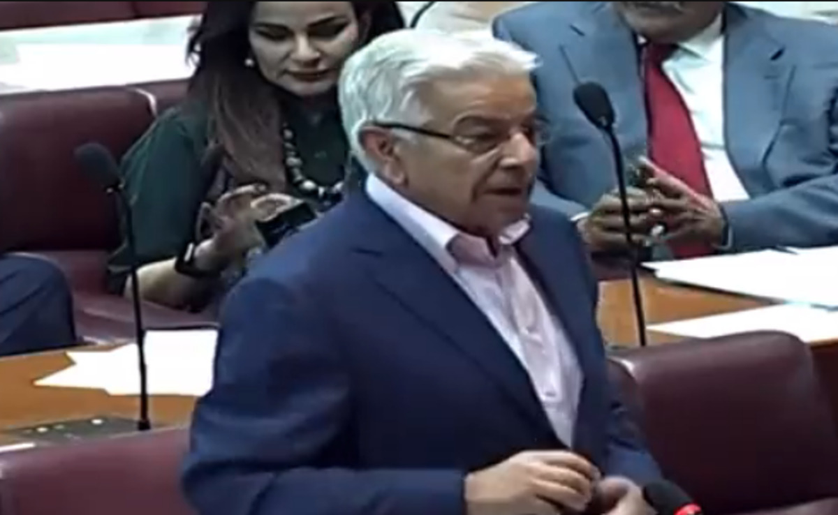 khawaja_asif_controversial_statement.jpg