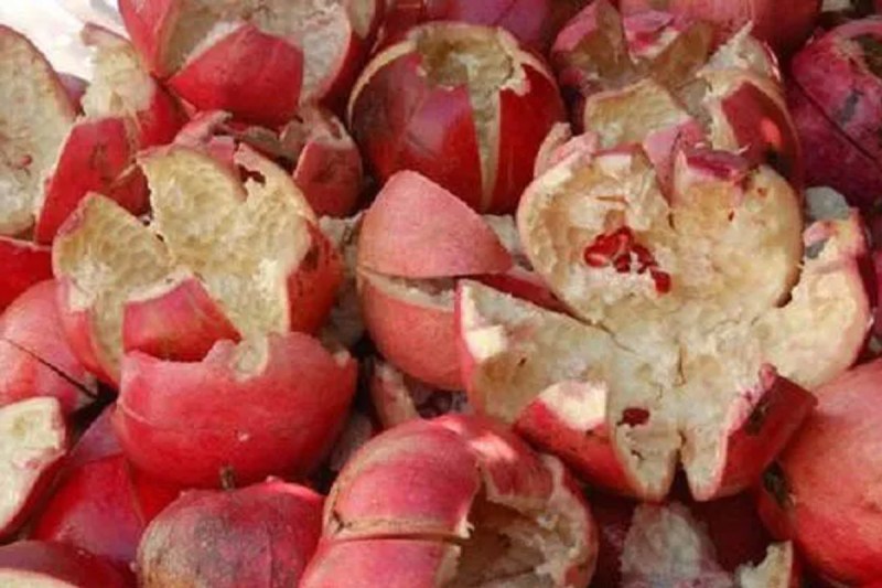 pomegranate-peel-benefits.jpg
