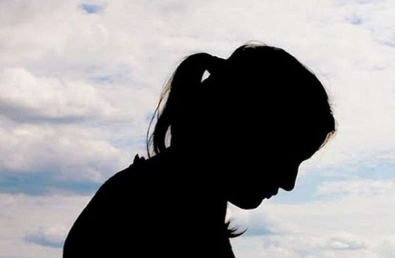 बंधक बनाकर 25 वर्षीय महिला के साथ गैंगरेप, 2 मुख्य आरोपियों सहित 9 पर केस