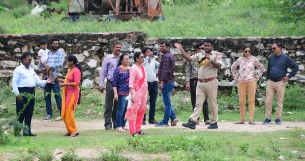The wall of Foysagar lake was broken. Water filled in the surrounding