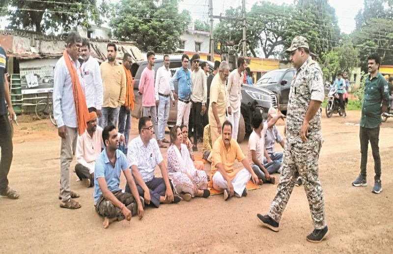 BJP angry with tribal leader's statement, demand for FIR